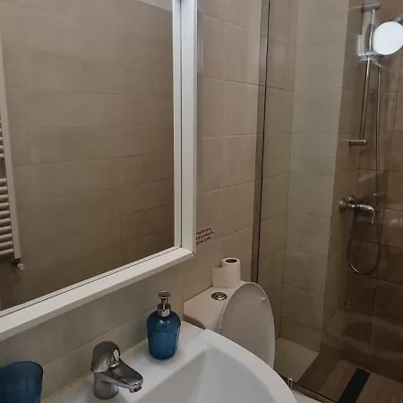 Apartament Mid *
